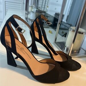 Chinese Laundry Elegant Black Heels